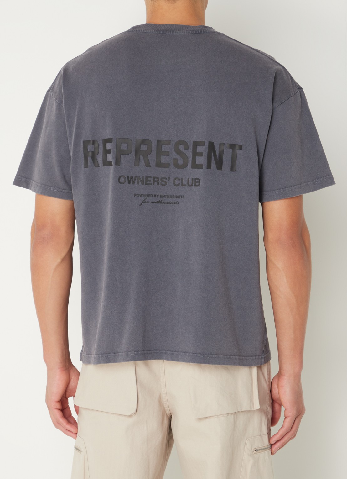 Represent Owners Club T-shirt met logo- en backprint - detail 3 antraciet