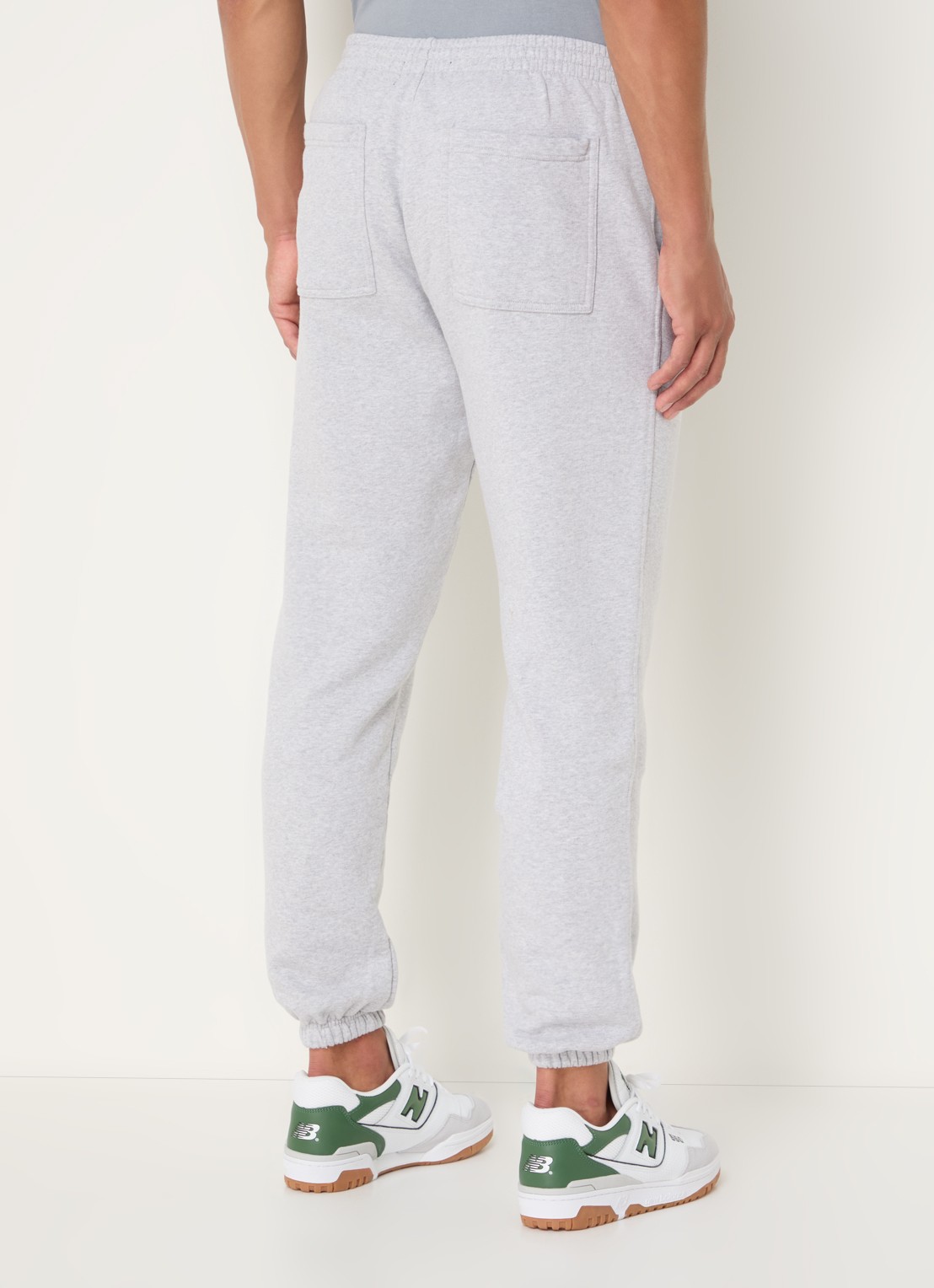 Represent Owners Club tapered fit joggingbroek met logo en steekzakken - achterkant 3 grijsmele