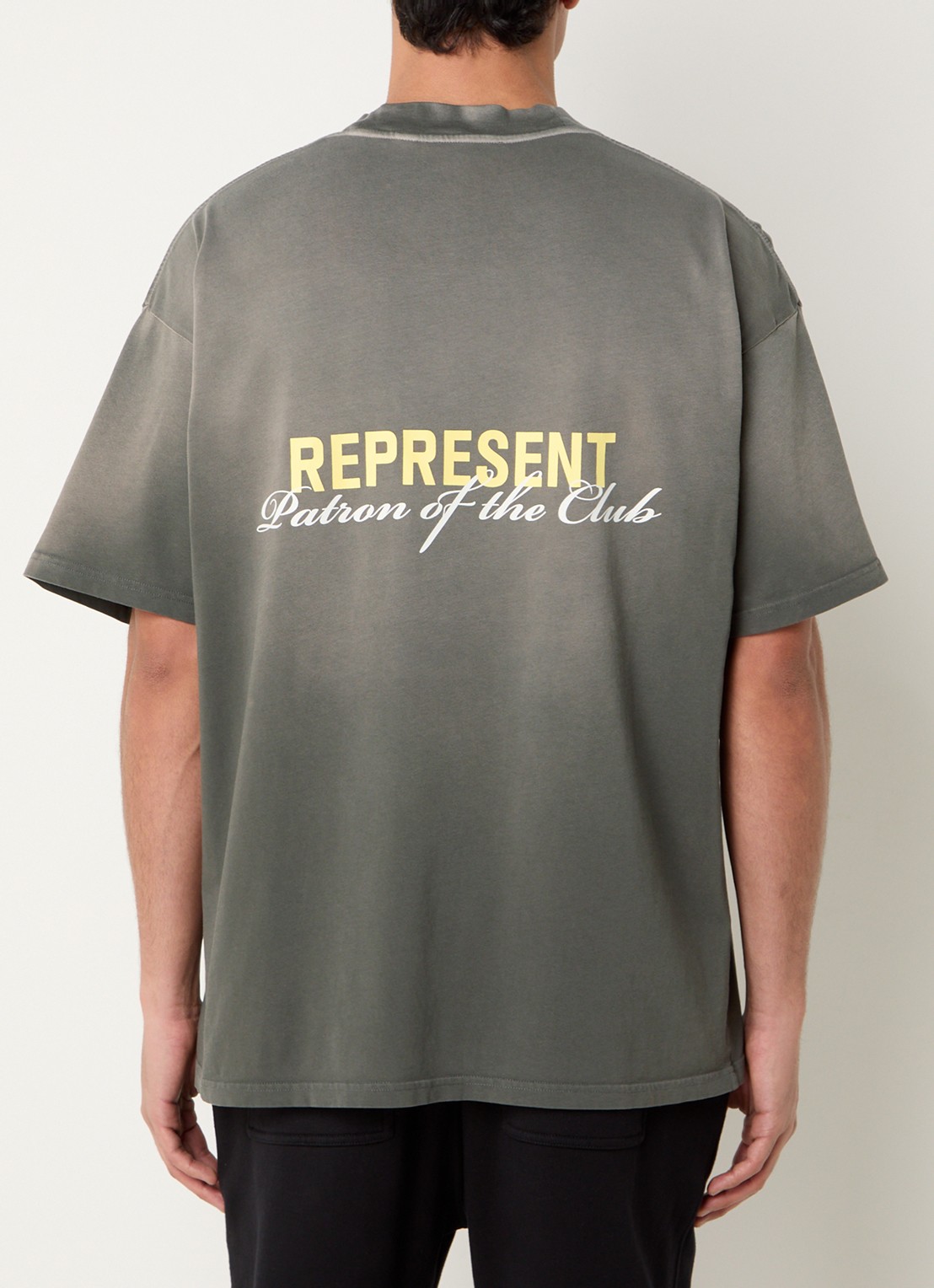 Represent Patron Of The Club T-shirt met logo- en backprint ...