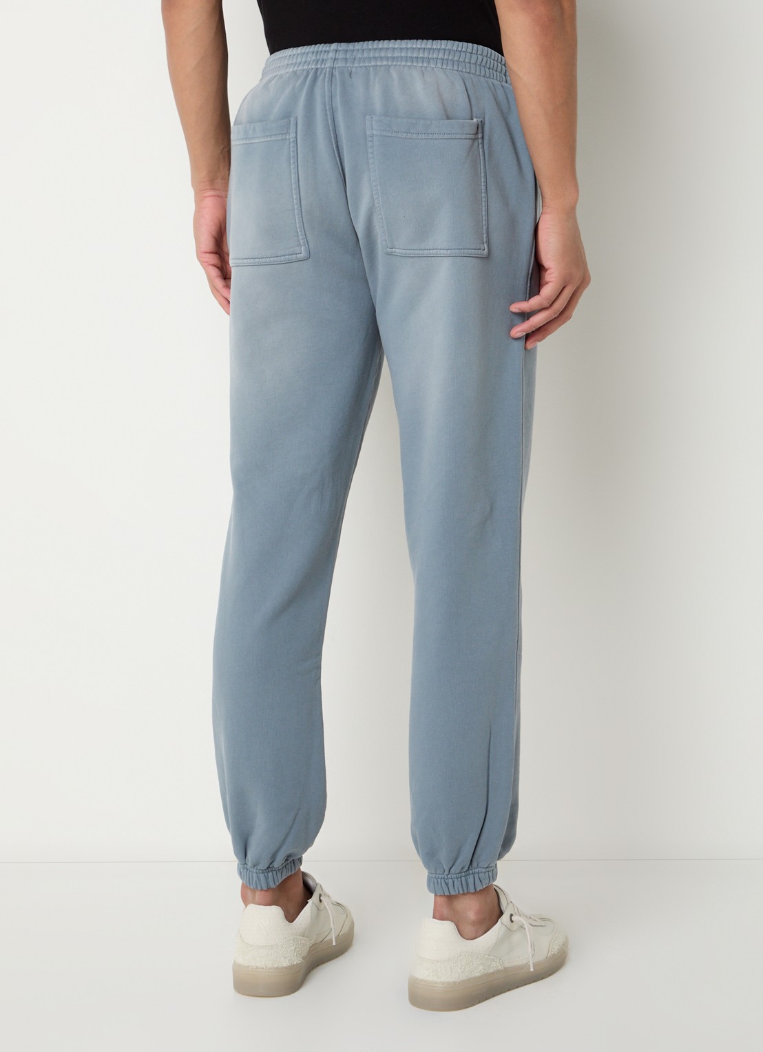 Represent Patron Of The Club tapered fit joggingbroek met verwassen afwerking en steekzakken - achterkant 5 staalblauw