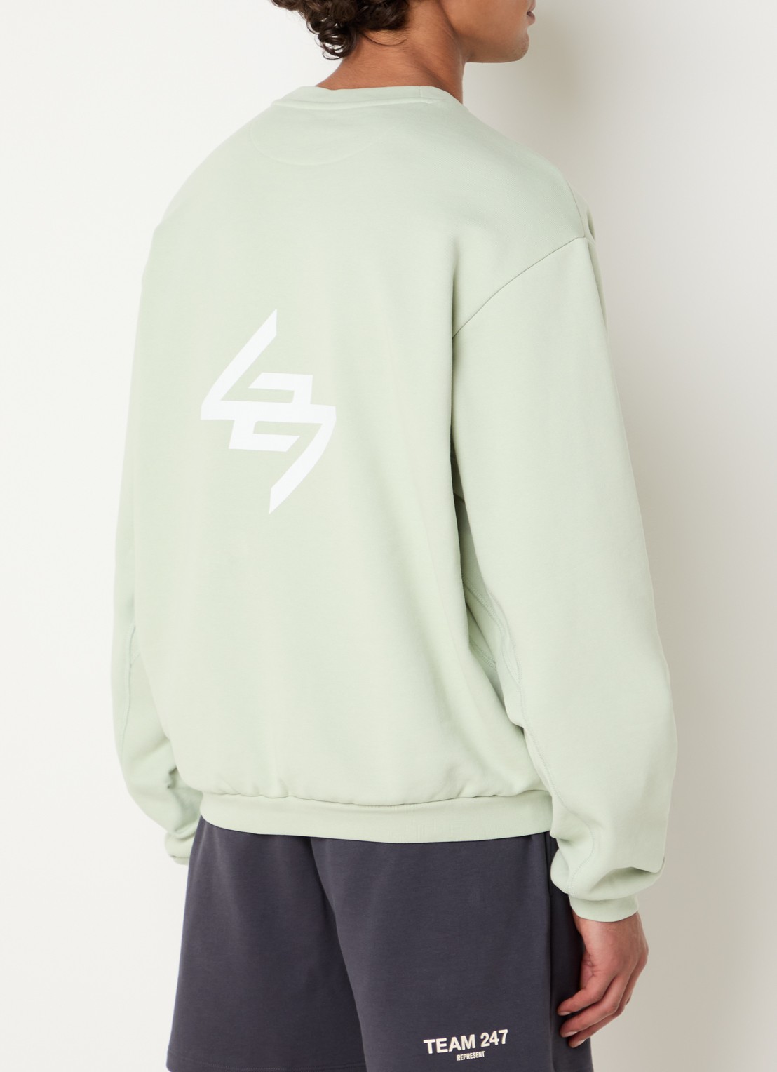 Represent Sweater met logo- en backprint - detail 3 lichtgroen
