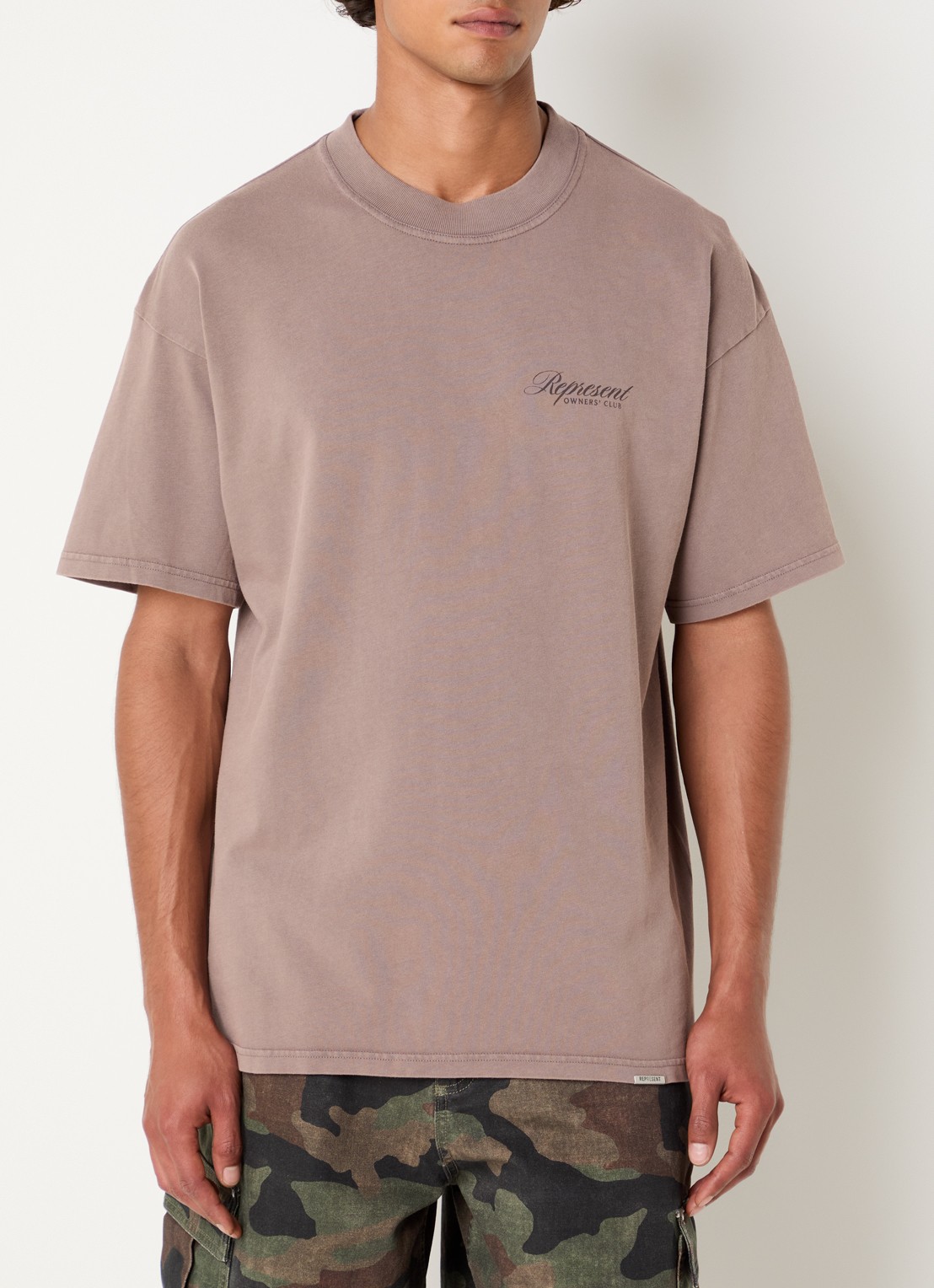 Represent T-shirt met logo- en backprint - achterkant lichtbruin