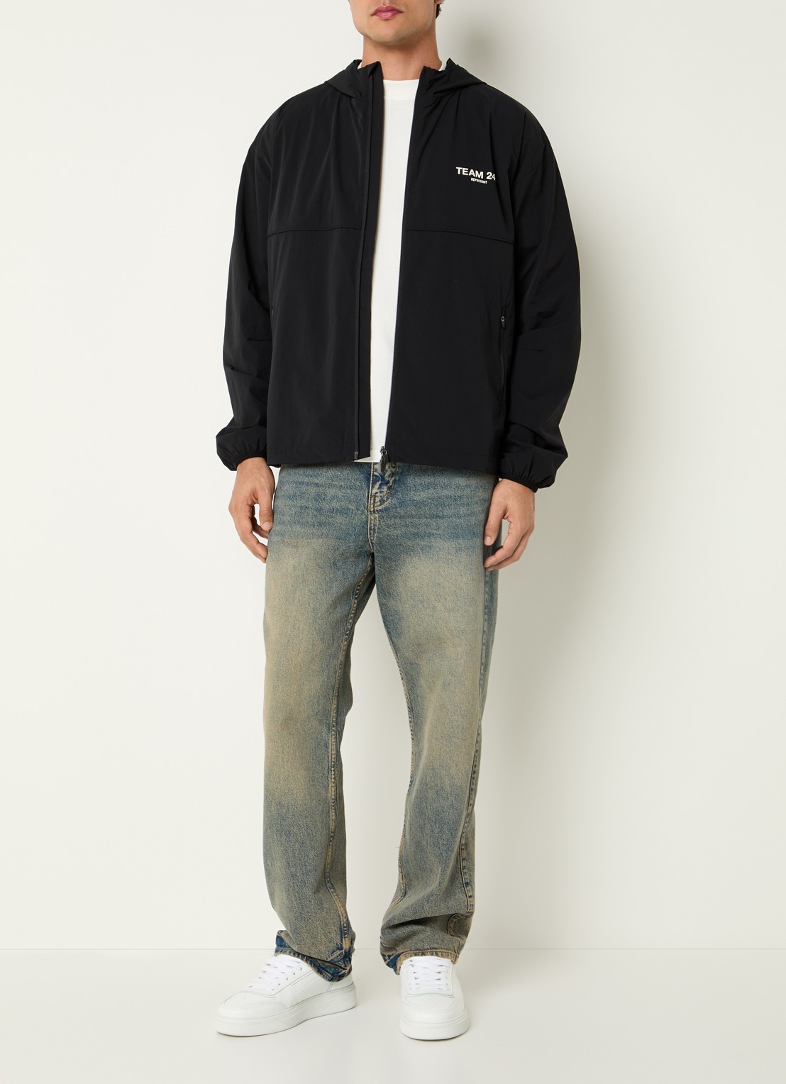 Represent Team 247 trackvest met logo - voorkant 2 zwart
