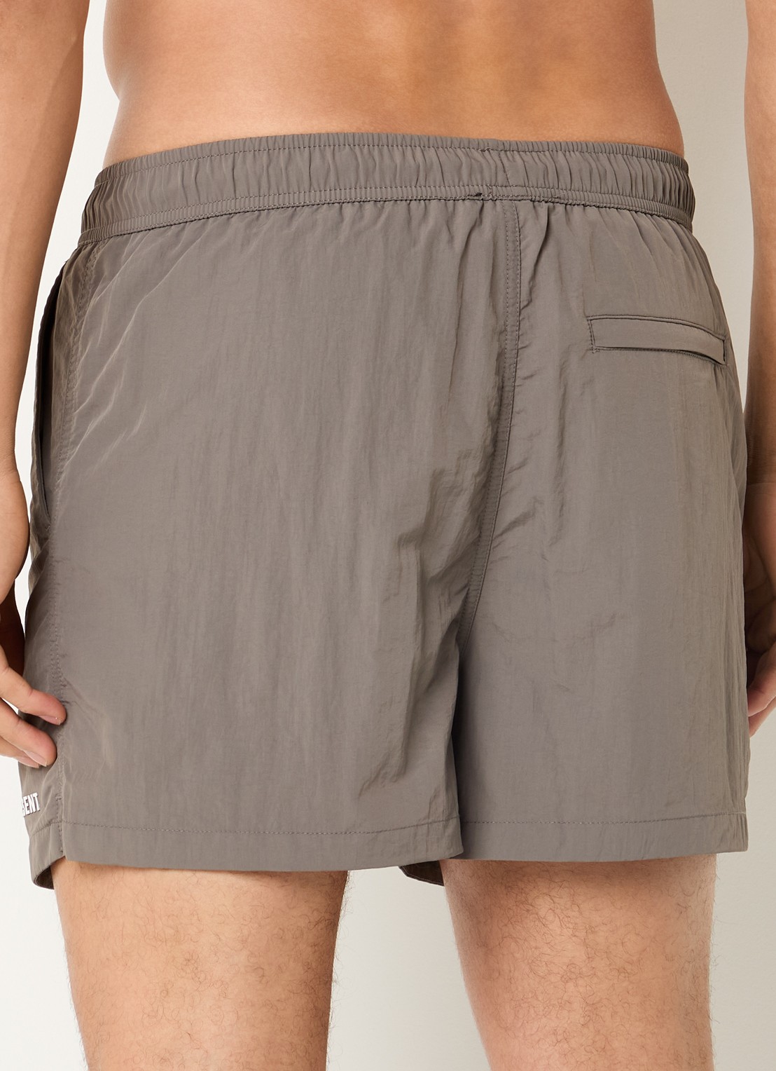Represent Zwemshorts met logo en paspelzakken - achterkant donkergrijs