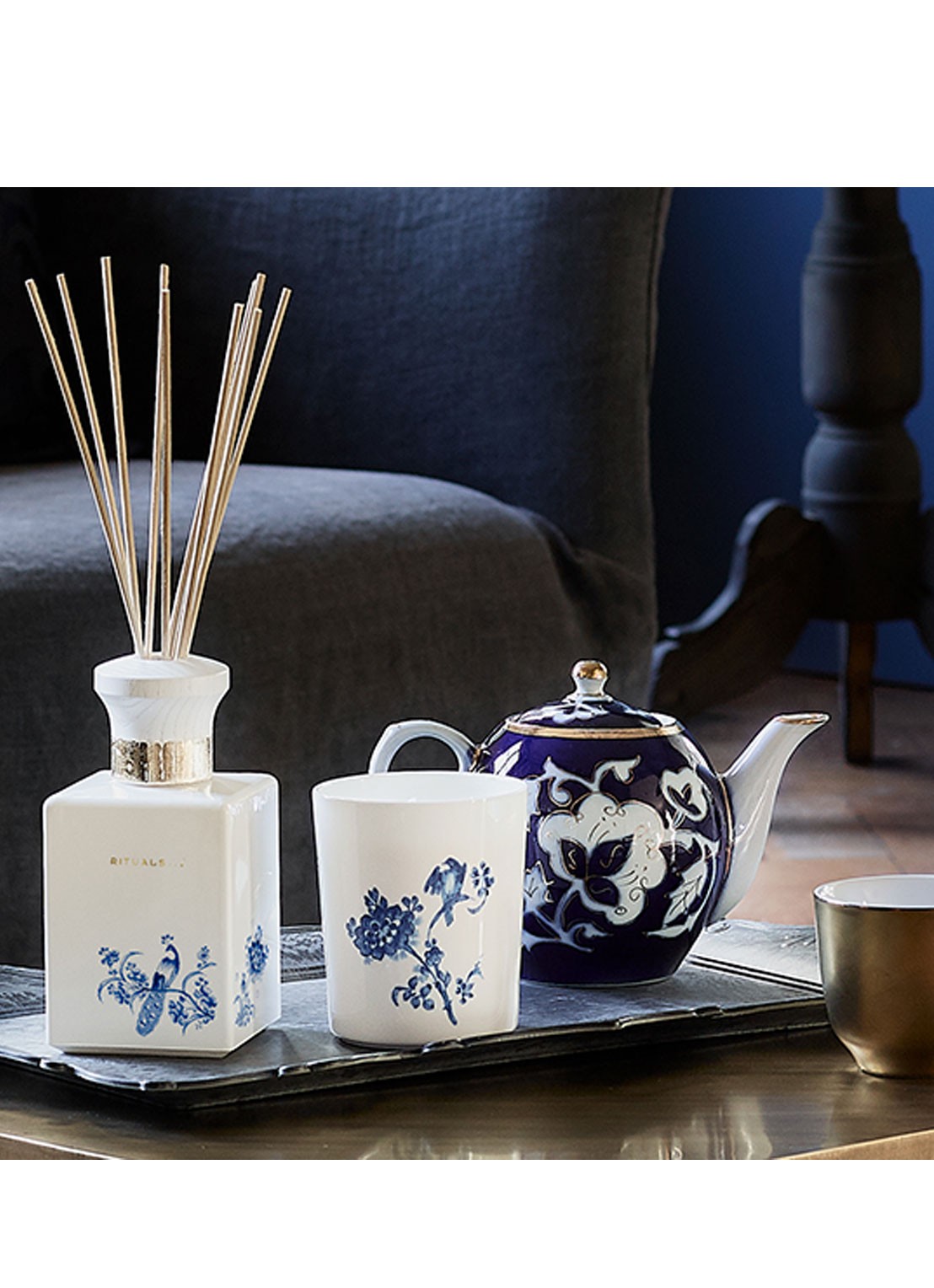 Rituals Amsterdam Collection Tulip & Japanese Yuzu - geurkaars - detail 4 wit