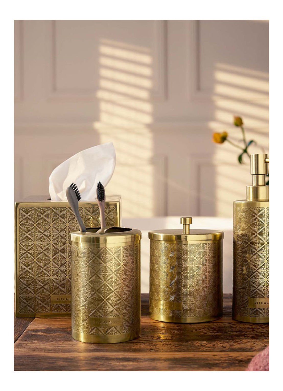 Rituals Enume pot voor wattenschijfjes 12 cm - detail 2 goud