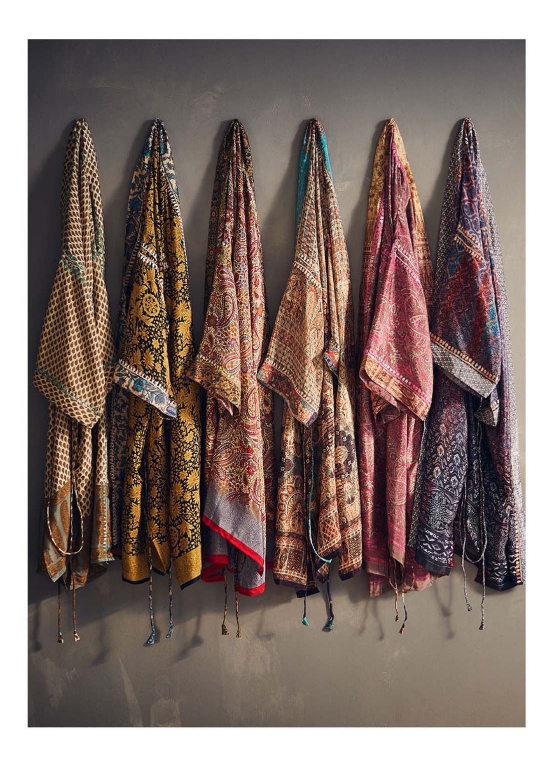 Rituals Jaypur Saree kimono van satijn met print - detail 4 lichtblauw