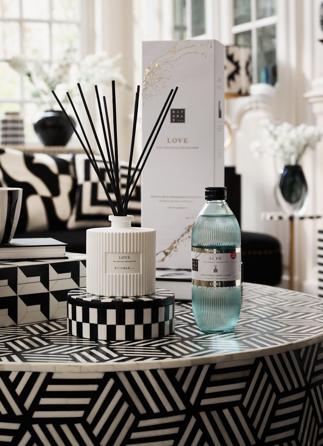 Rituals Love - Fragrance Sticks Set - geuren set - detail 4 beige
