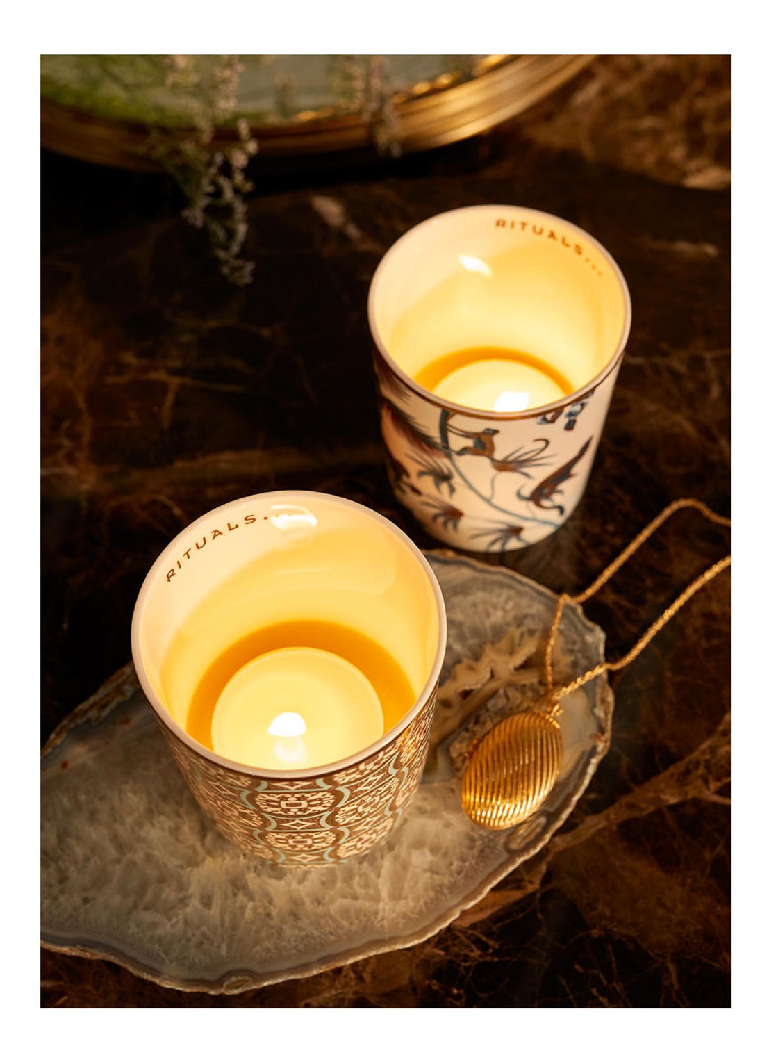Rituals Precious Amber mini geurkaars set van 6 - detail 2 zwart