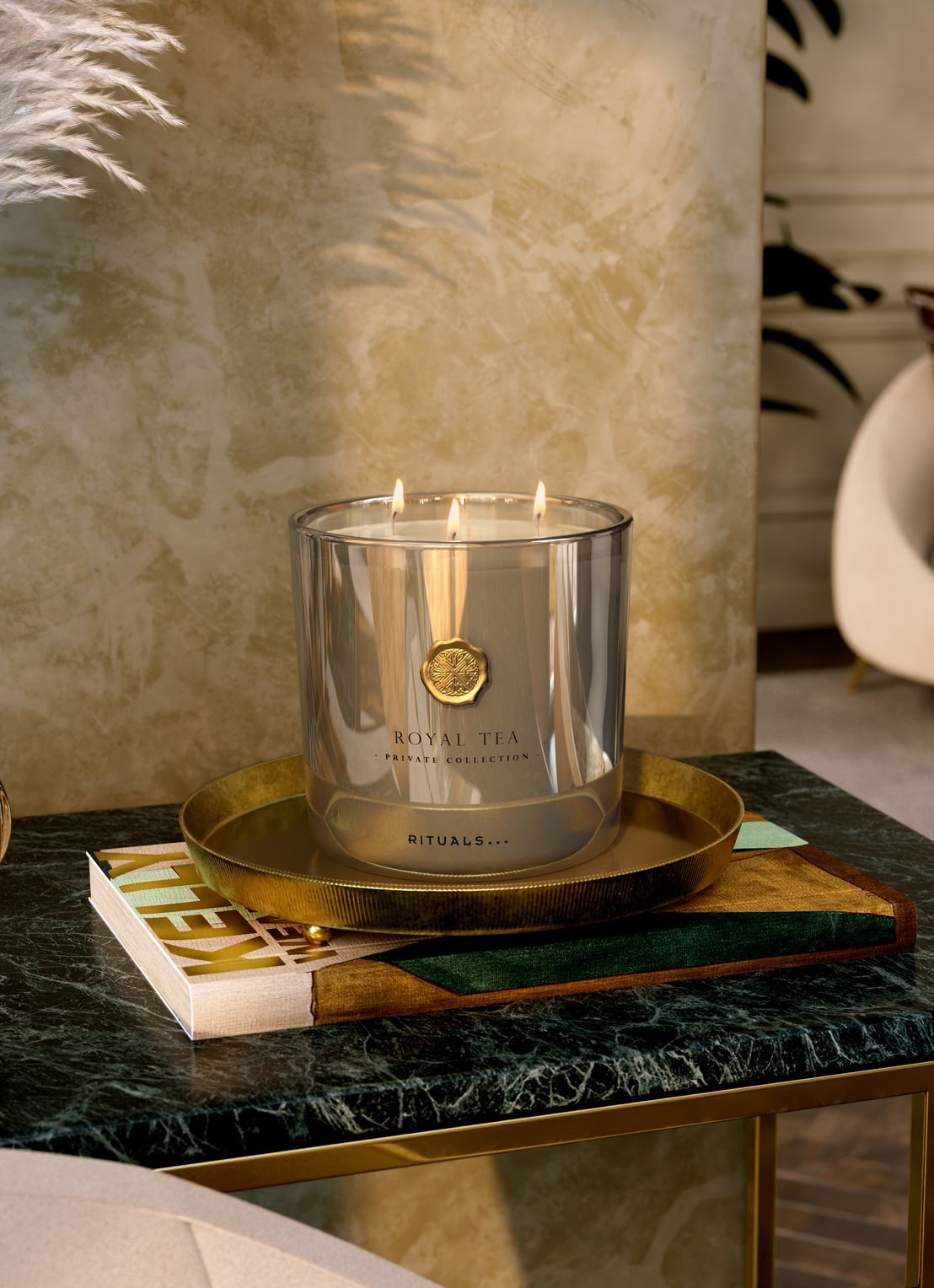 Rituals Royal Tea Scented Candle - geurkaars  - detail 2 undefined