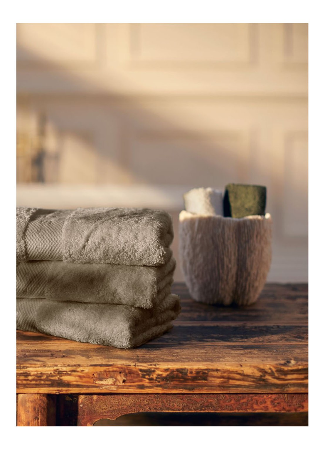 Rituals Super Smooth Cotton handdoek  - detail 2 zand