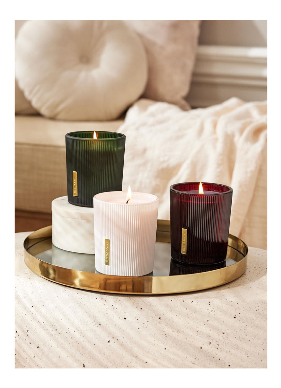 Rituals The Ritual of Ayurveda geurkaars 290 gram - detail 4 rood
