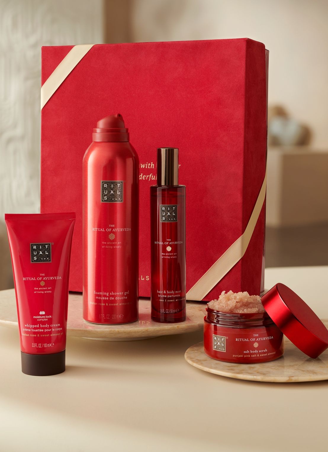 Rituals The Ritual of Ayurveda Medium Gift Set - verzorgingsset - achterkant 2 beige