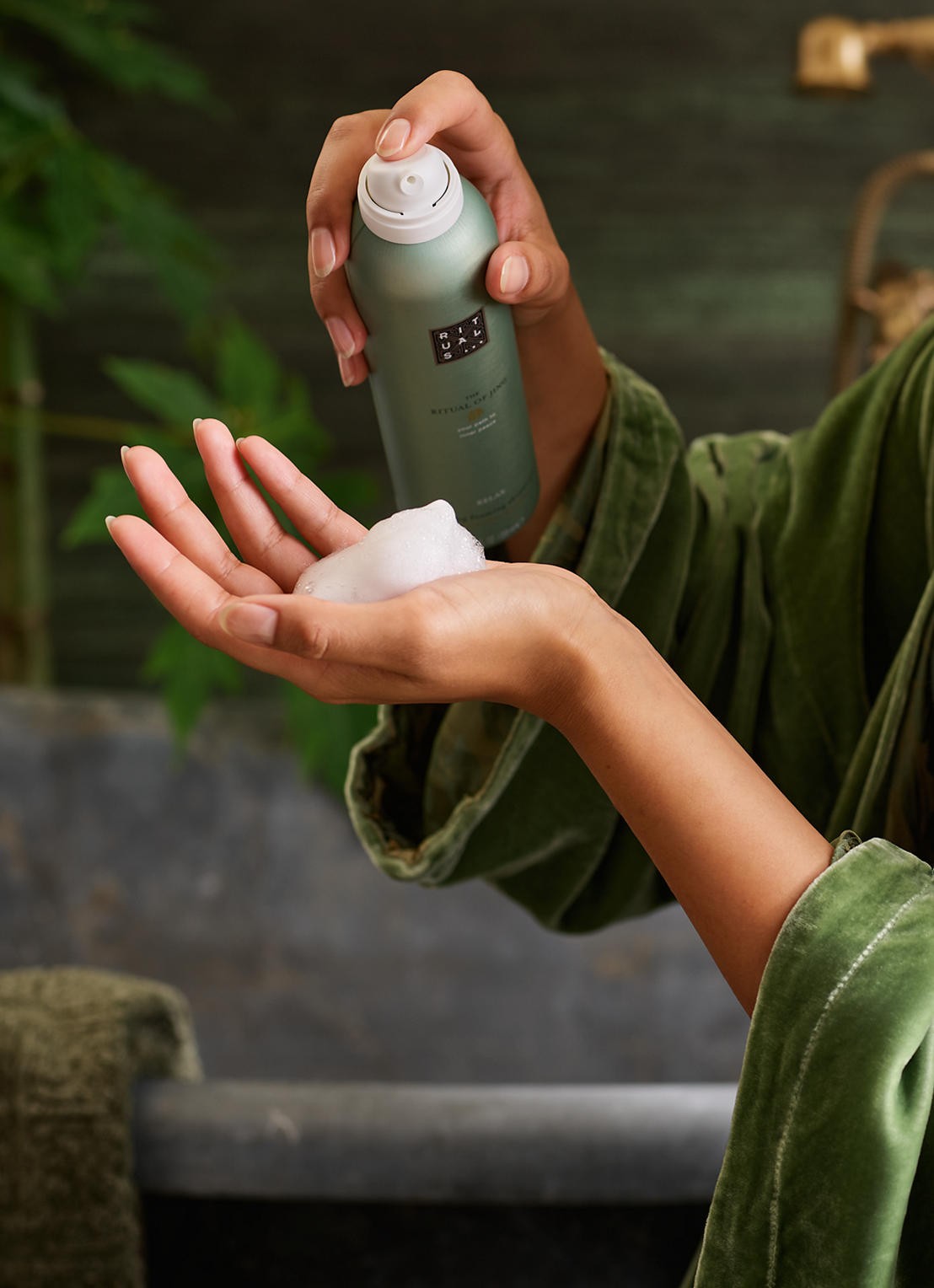 Rituals The Ritual of Jing Sleep Foaming Shower Gel - schuimende douchegel - detail 4 undefined