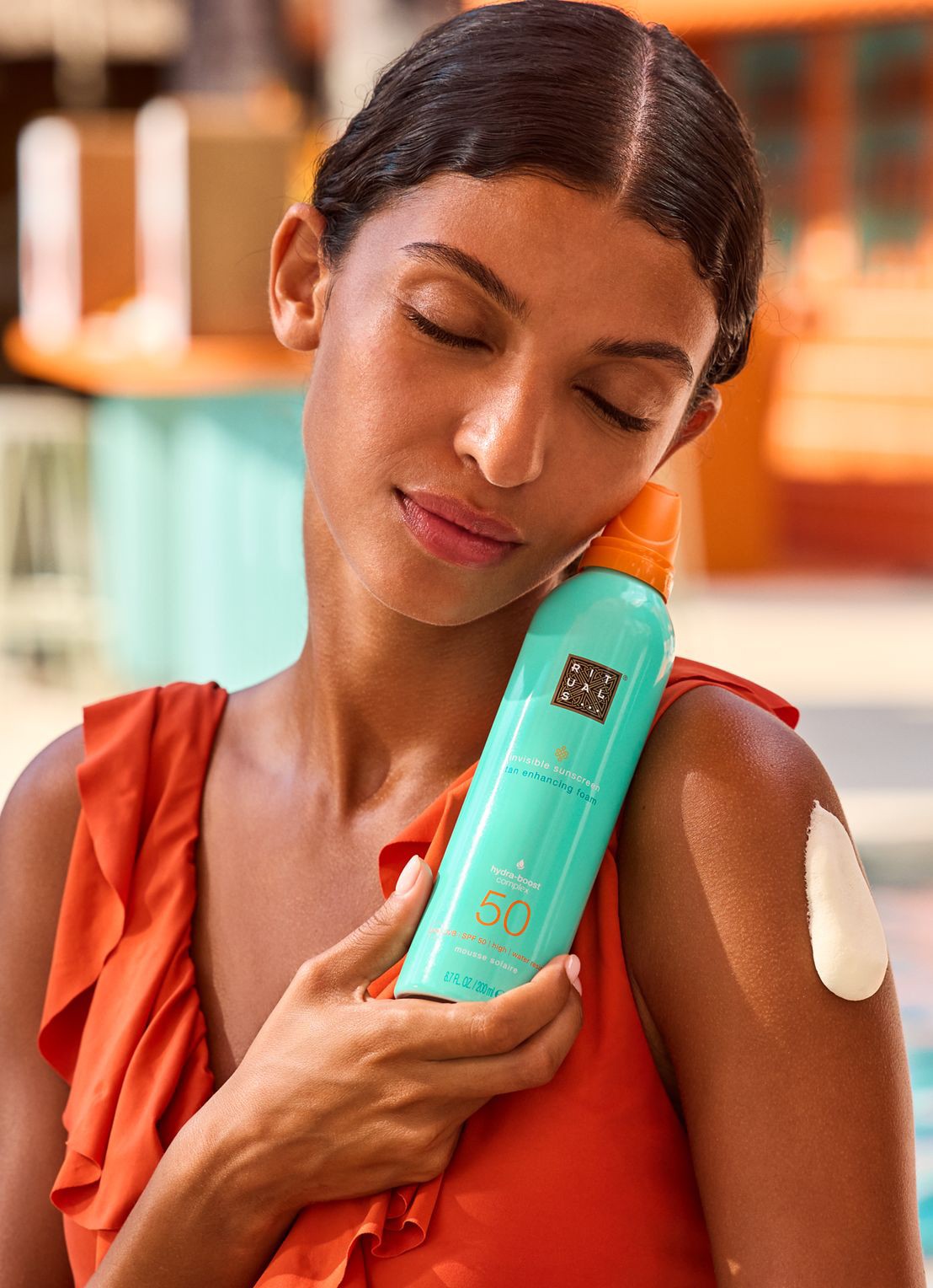 Rituals The Ritual of Karma Foaming Sun Protection SPF 50 - zonnebrand  - detail 6 beige