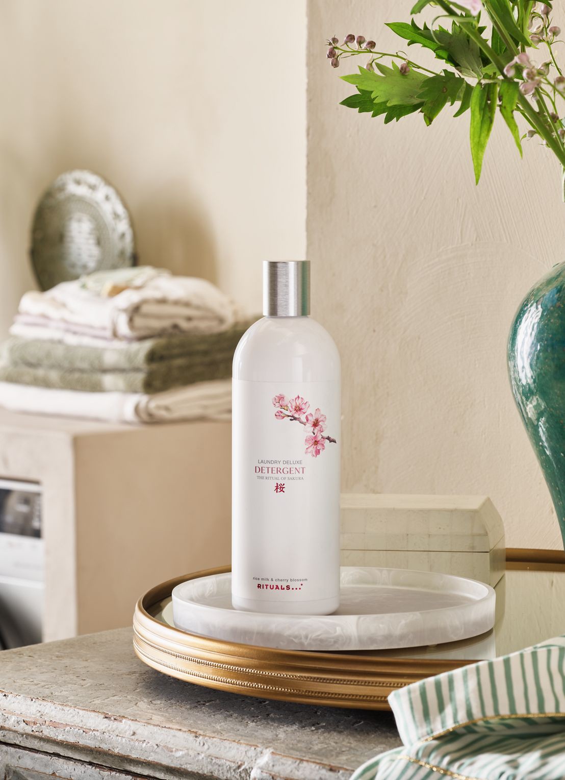Rituals The Ritual of Sakura Detergent - wasmiddel - detail 3 beige