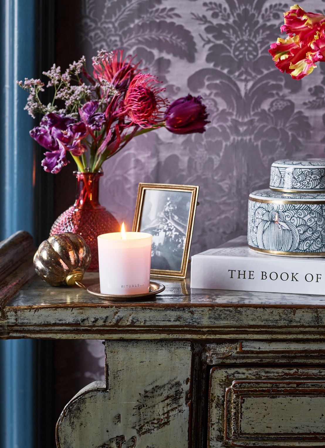 Rituals The Ritual of Sakura Scented Candle - geurkaars 290 gram - detail 3 undefined