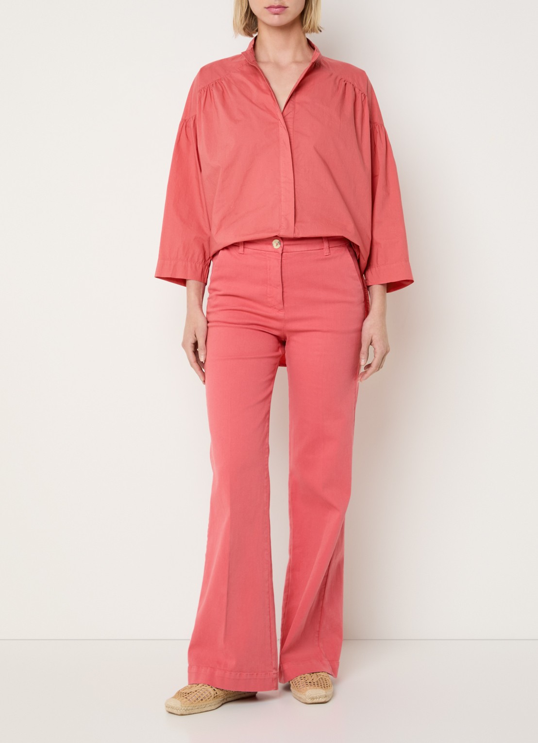 River Woods Blouse met ronde hals - voorkant 2 roze