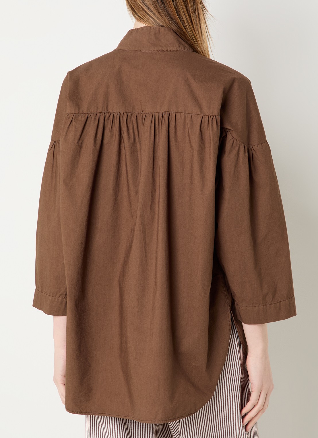 River Woods Blouse met ronde hals - achterkant bruin