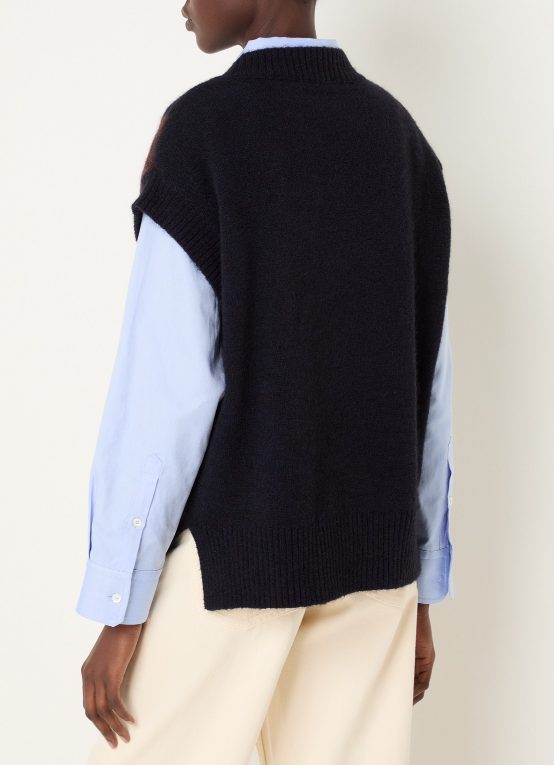 River Woods Fijngebreide spencer in wolblend met ruit dessin - achterkant donkerblauw