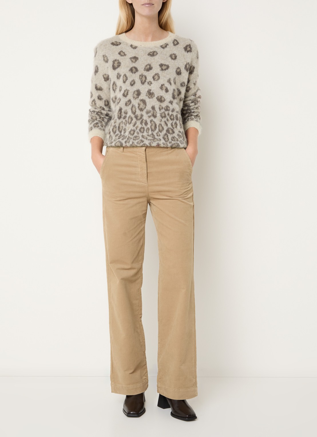 River Woods High waist flared fit pantalon met stretch - voorkant 2 zand