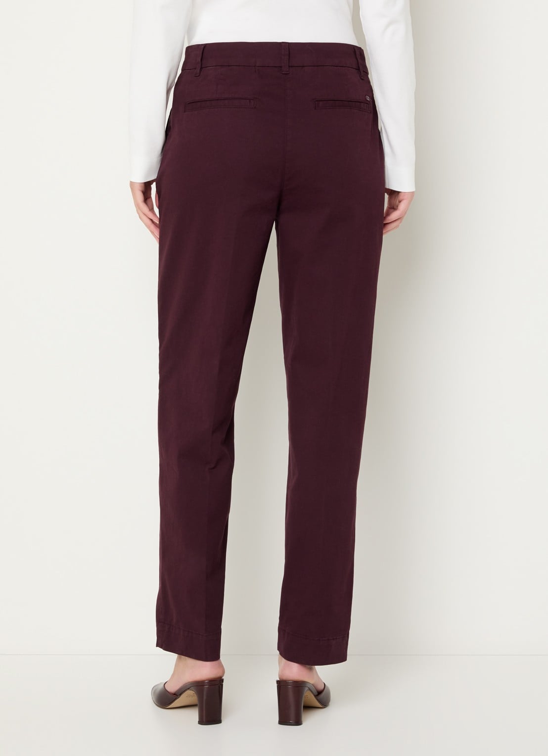 River Woods High waist straight fit broek met steekzakken - achterkant 2 aubergine