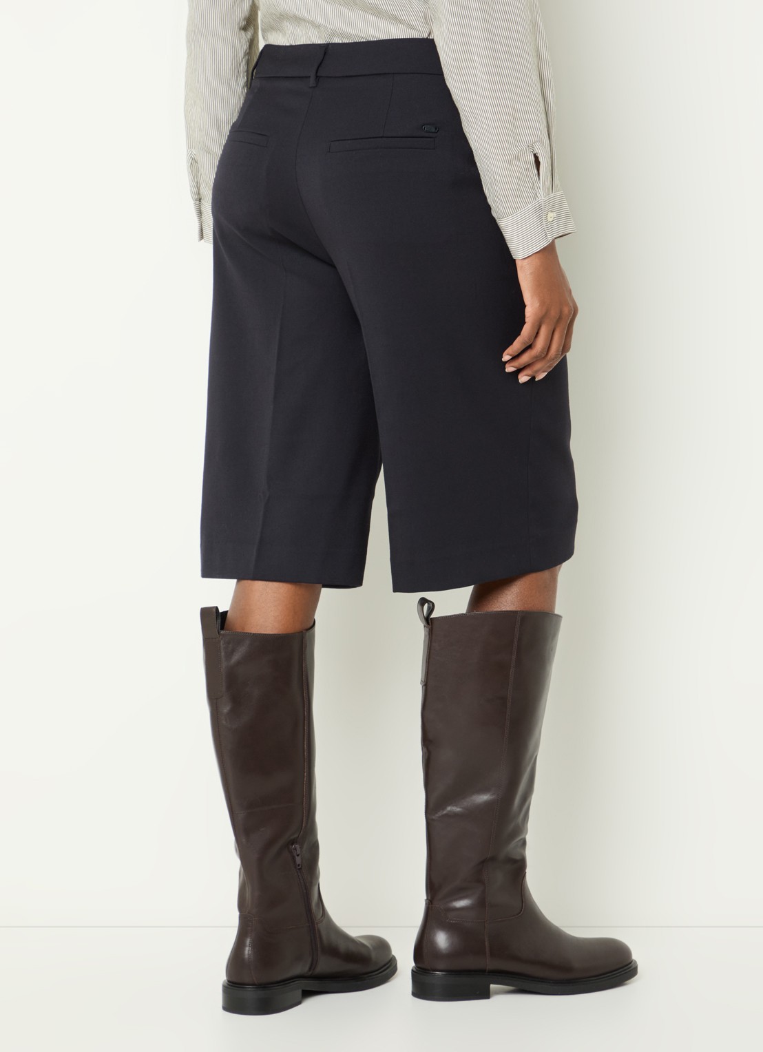 River Woods High waist straight fit korte pantalon in wolblend - achterkant 3 donkerblauw