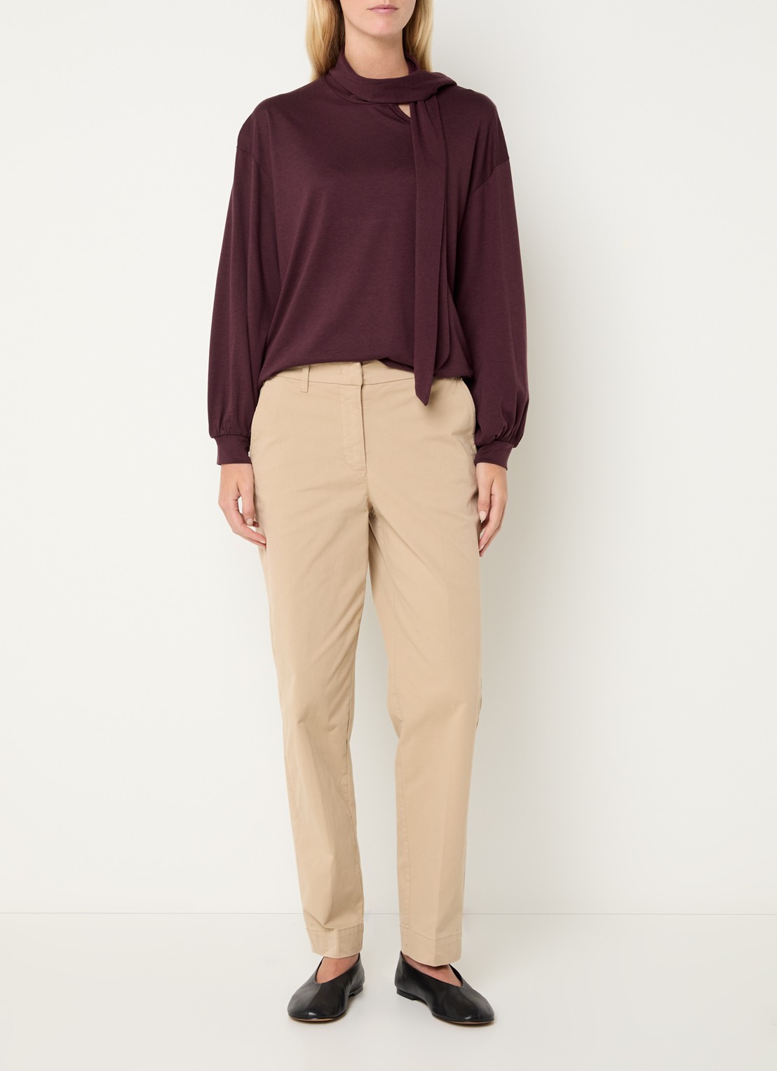 River Woods Longsleeve met sjaalkraag - voorkant 3 bordeauxrood