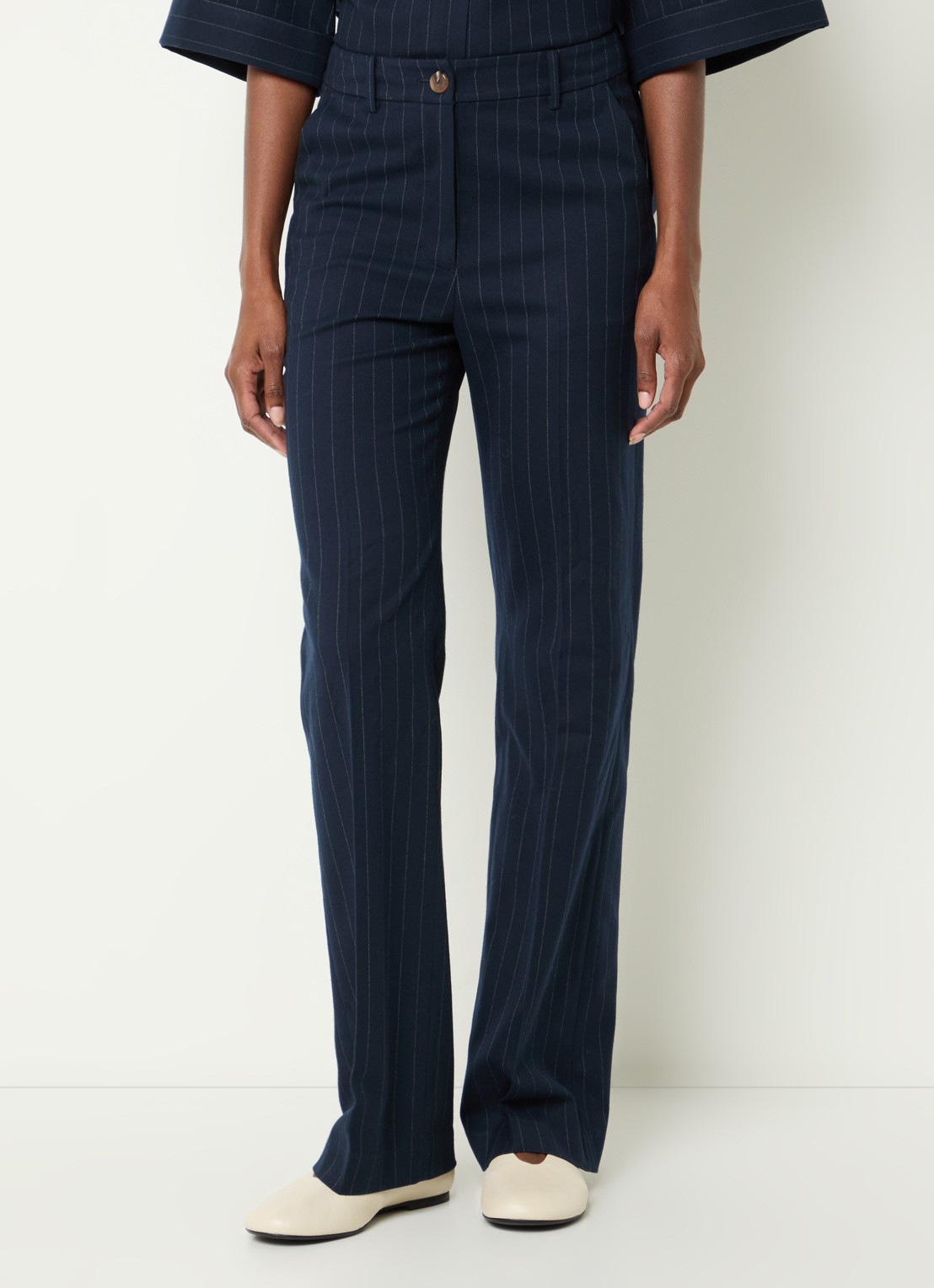 River Woods Mid waist slim fit pantalon met krijtstreep - detail 4 donkerblauw