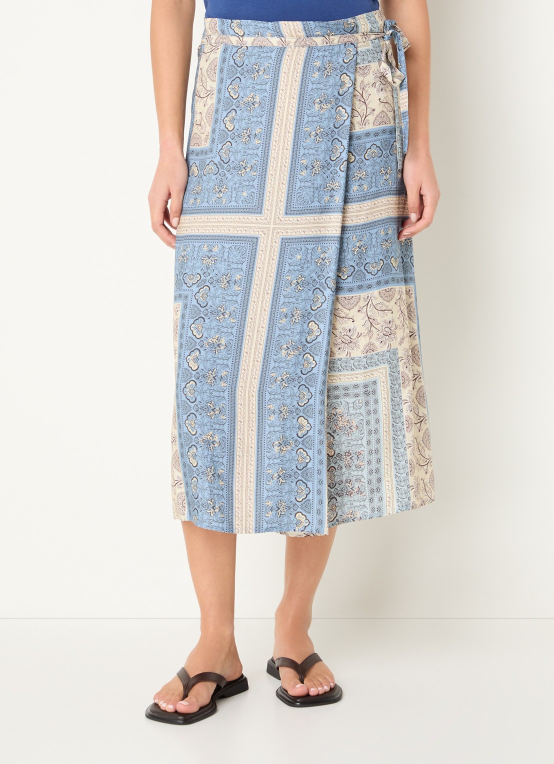 River Woods Midi wikkelrok met print - detail 4 blauw