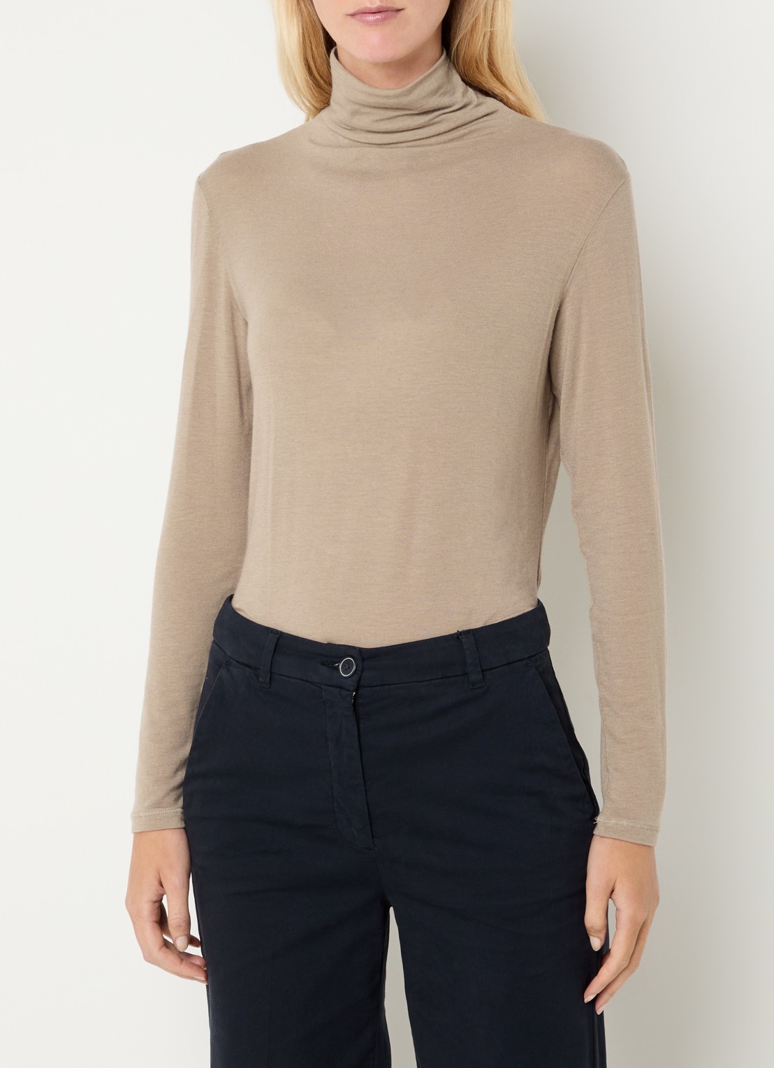 River Woods Pullover in wolblend met col - detail beige