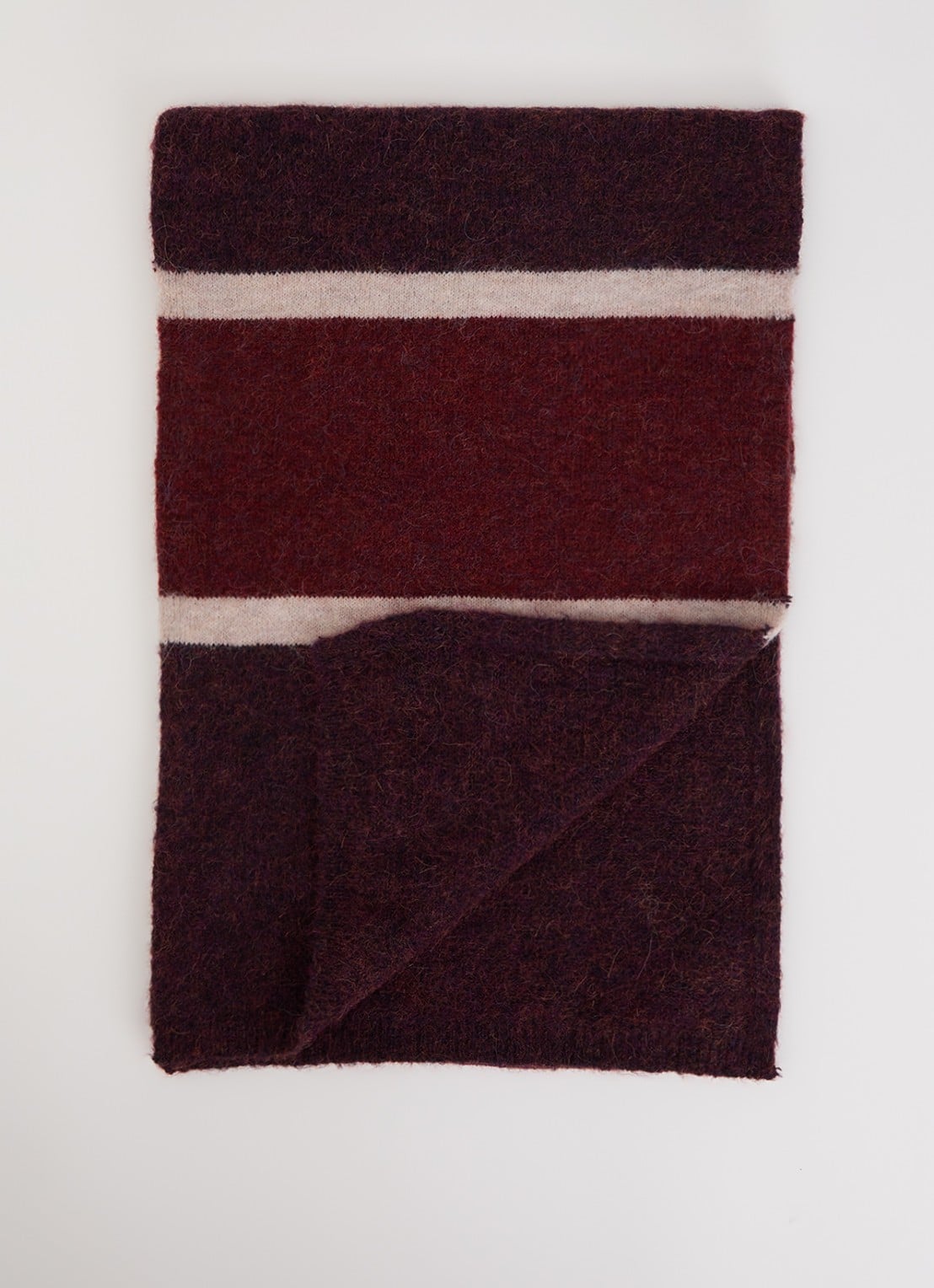 River Woods Sjaal in alpaca wolblend 190 x 30 cm - voorkant bordeauxrood