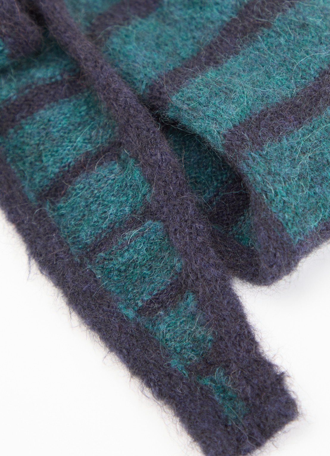 River Woods Sjaal in alpaca wolblend met streepprint 120 x 12 cm - detail donkerblauw