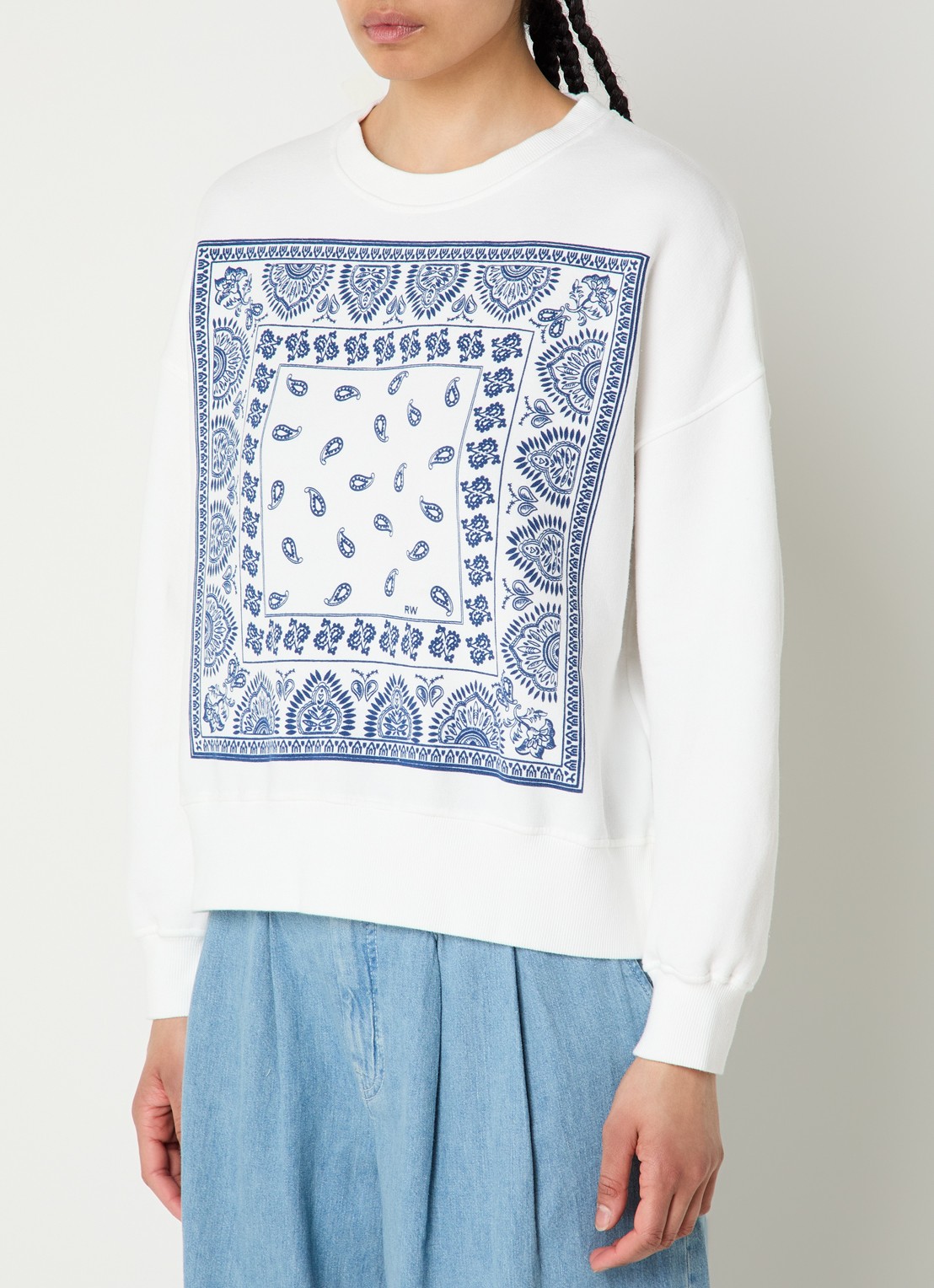 River Woods Sweater met paisley dessin - detail 4 gebroken wit