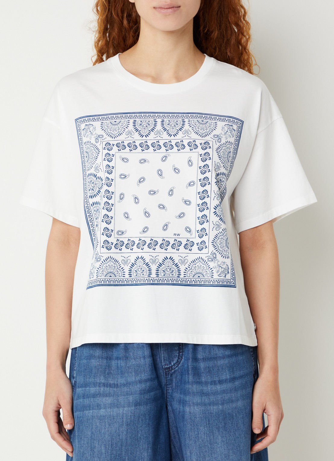 River Woods T-shirt met paisley dessin - detail gebroken wit