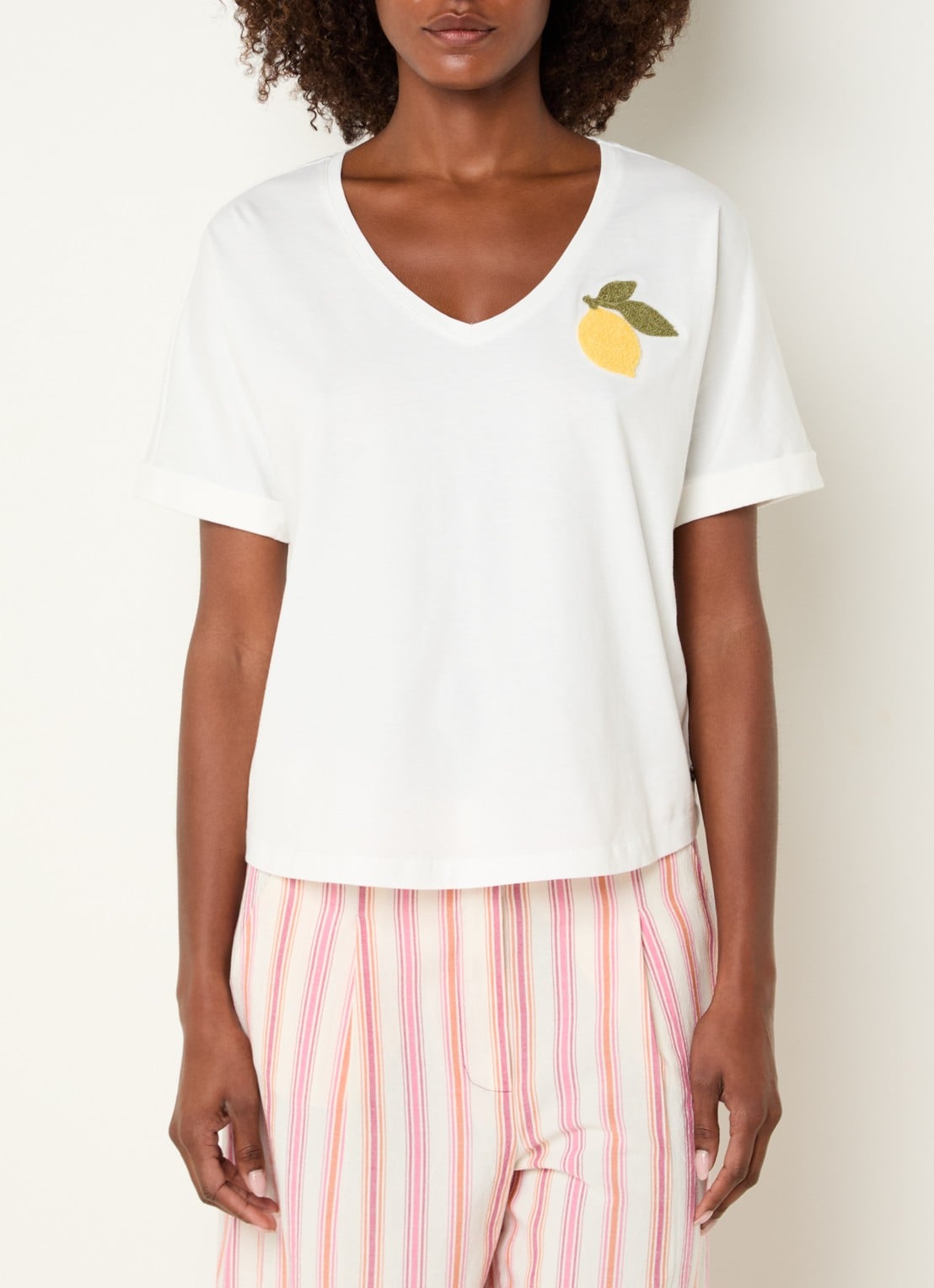 River Woods T-shirt met print en V-hals  - detail 4 wit