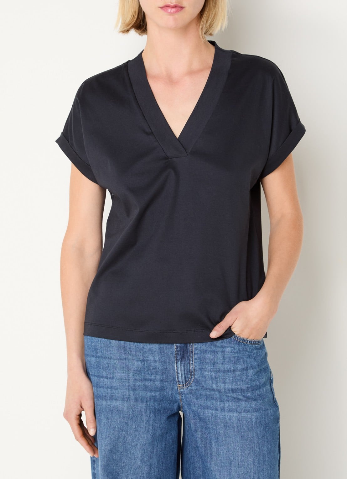 River Woods T-shirt met V-hals - detail 4 donkerblauw
