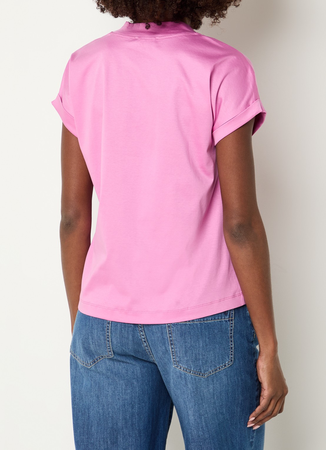River Woods T-shirt met V-hals - achterkant 3 roze
