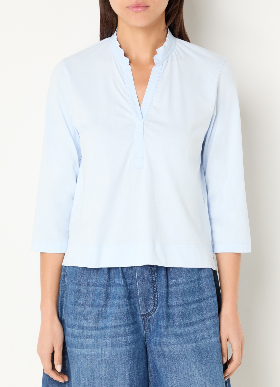 River Woods Top met V-hals - detail 3 lichtblauw