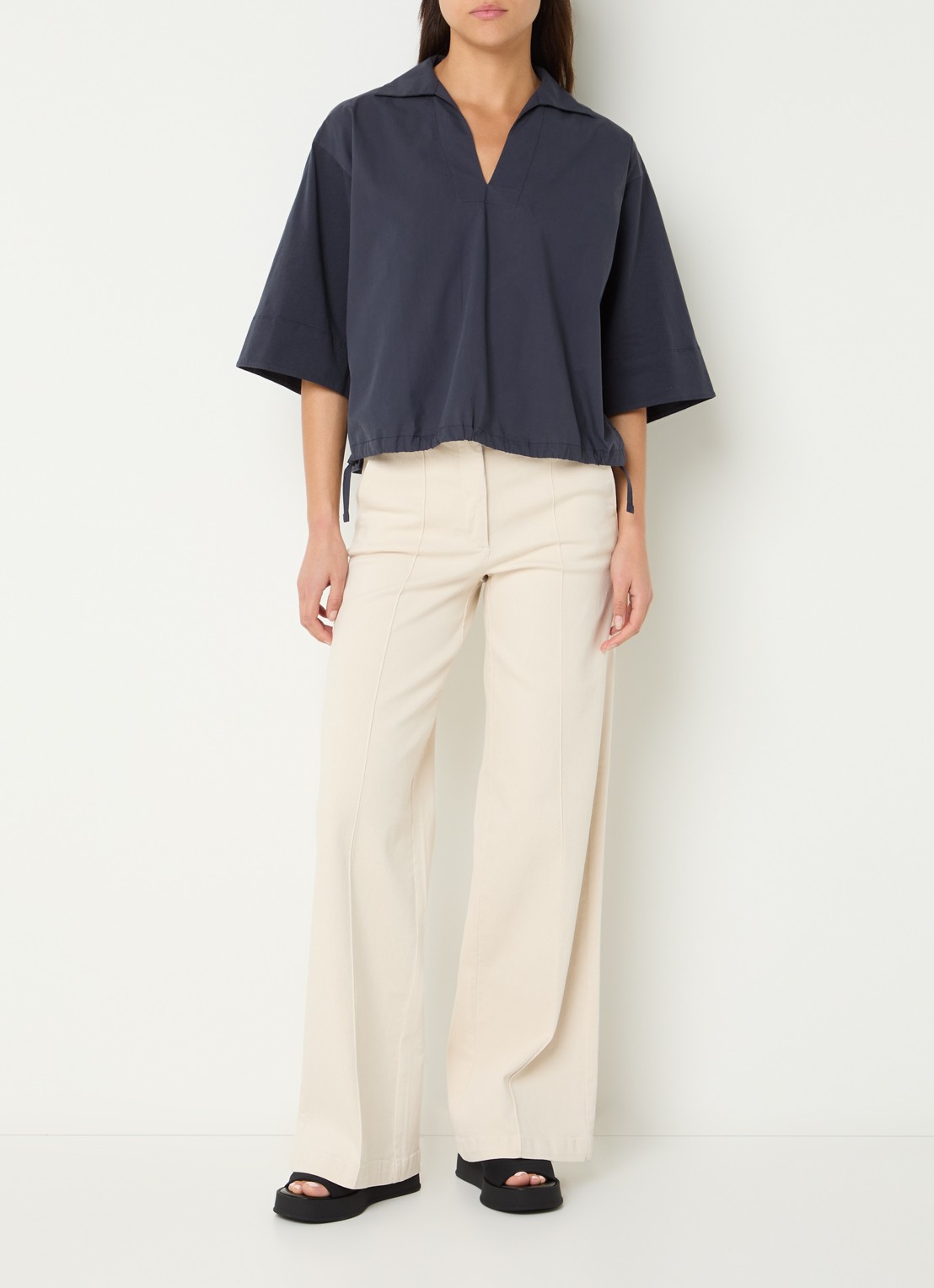 River Woods Top met V-hals - voorkant 2 blauw