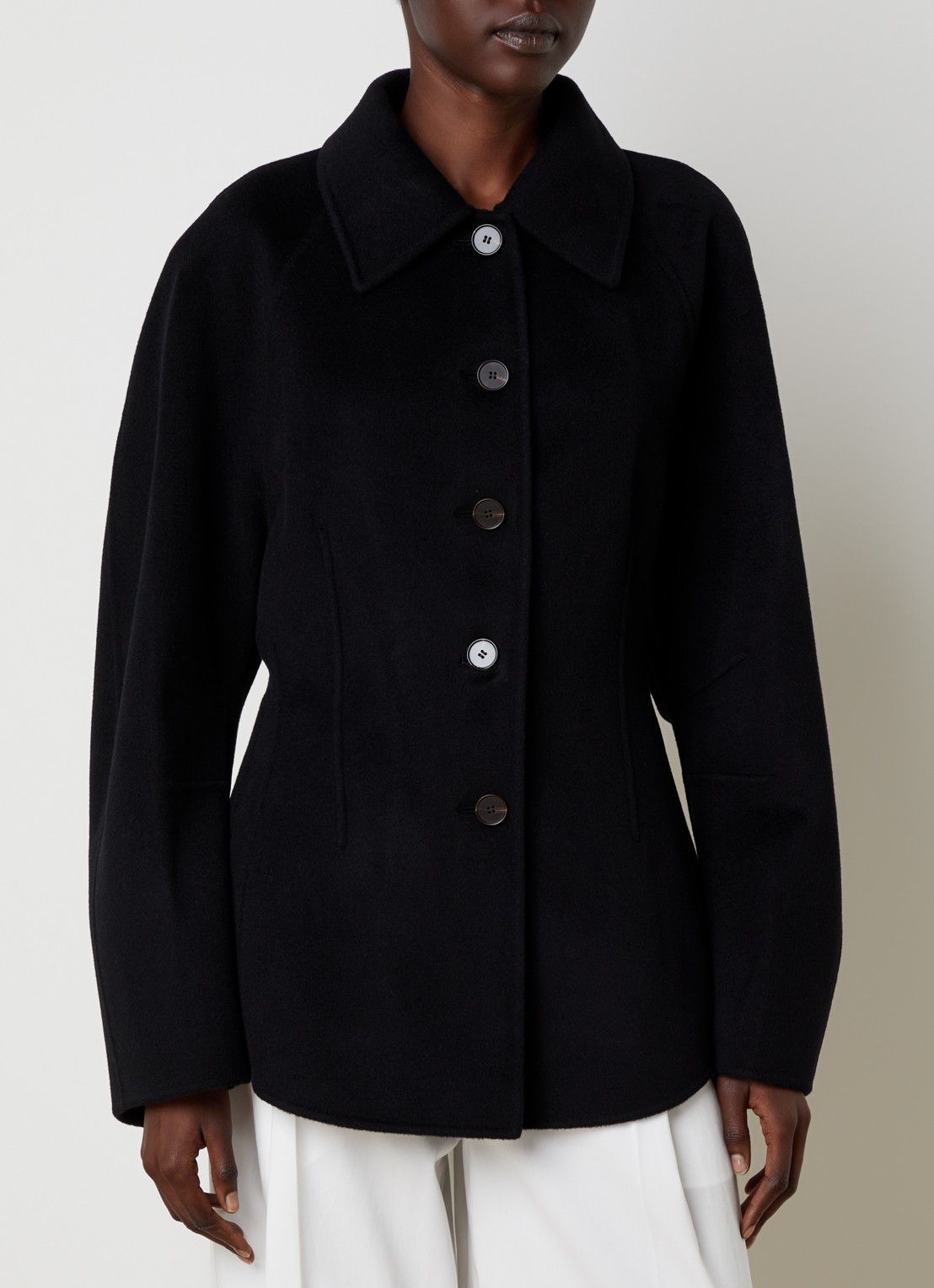 Róhe Blazer in kasjmierblend met steekzakken - detail zwart