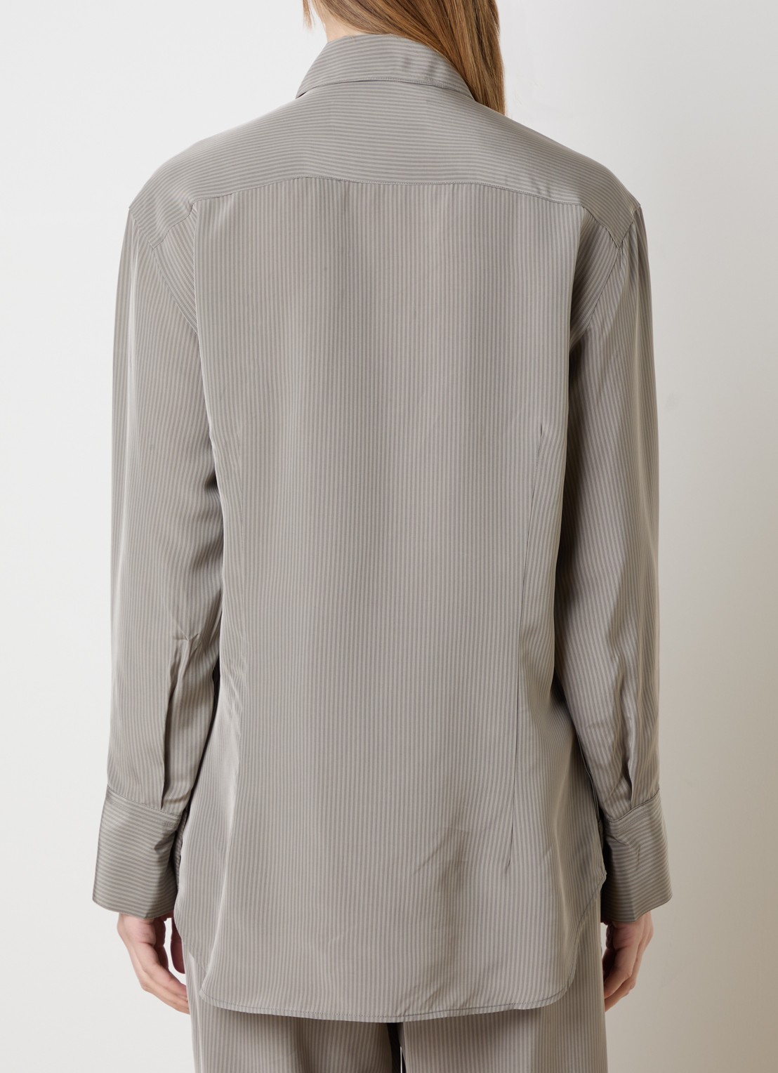 Róhe Blouse van satijn met streepprint - achterkant lichtgrijs
