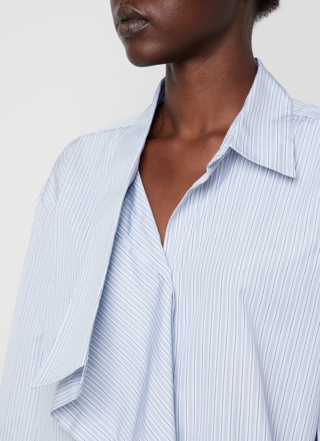 Róhe Draped blouse met streepprint - detail 2 blauw