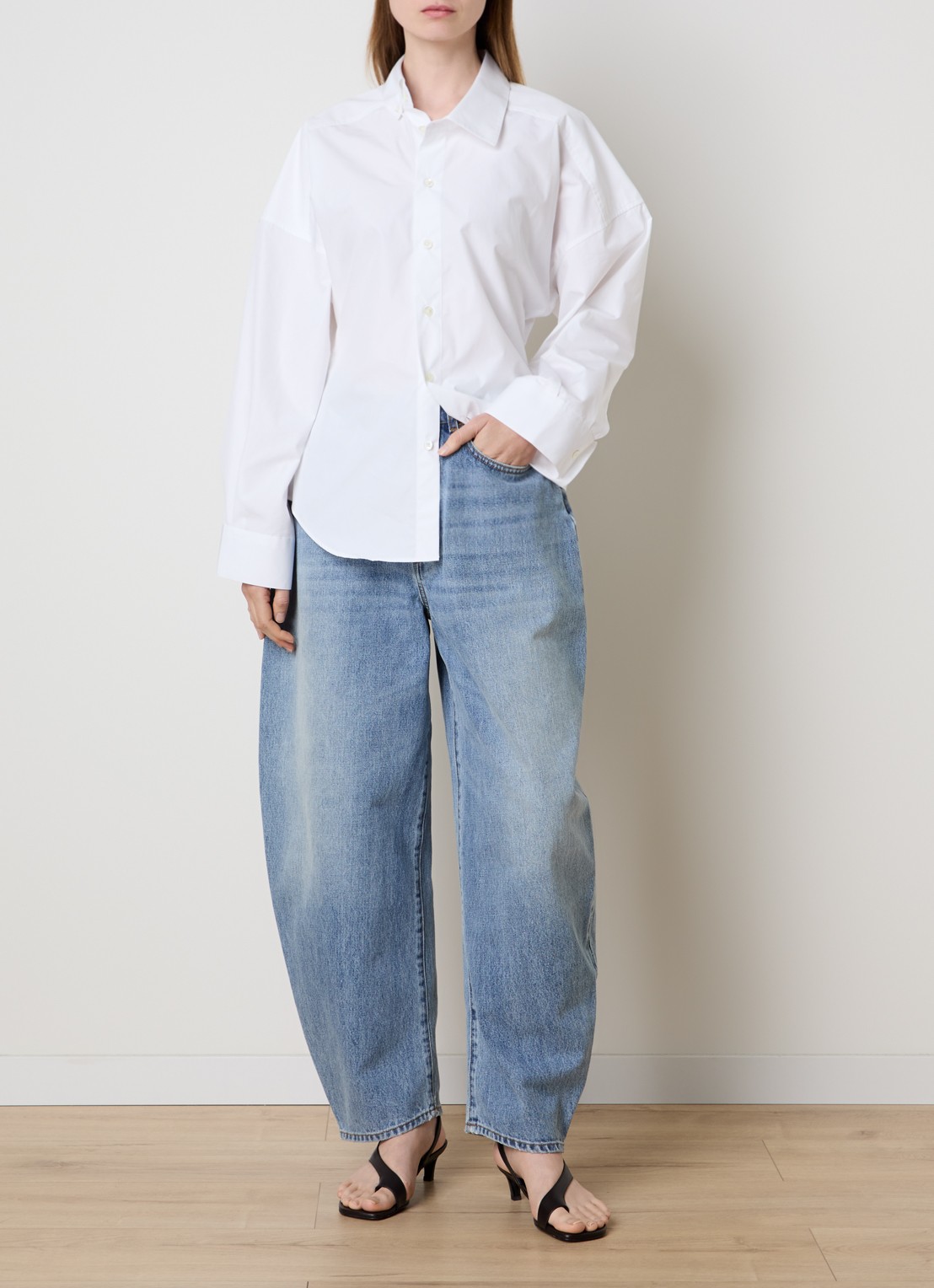 Róhe High waist balloon fit jeans met medium wassing - voorkant 3 indigo