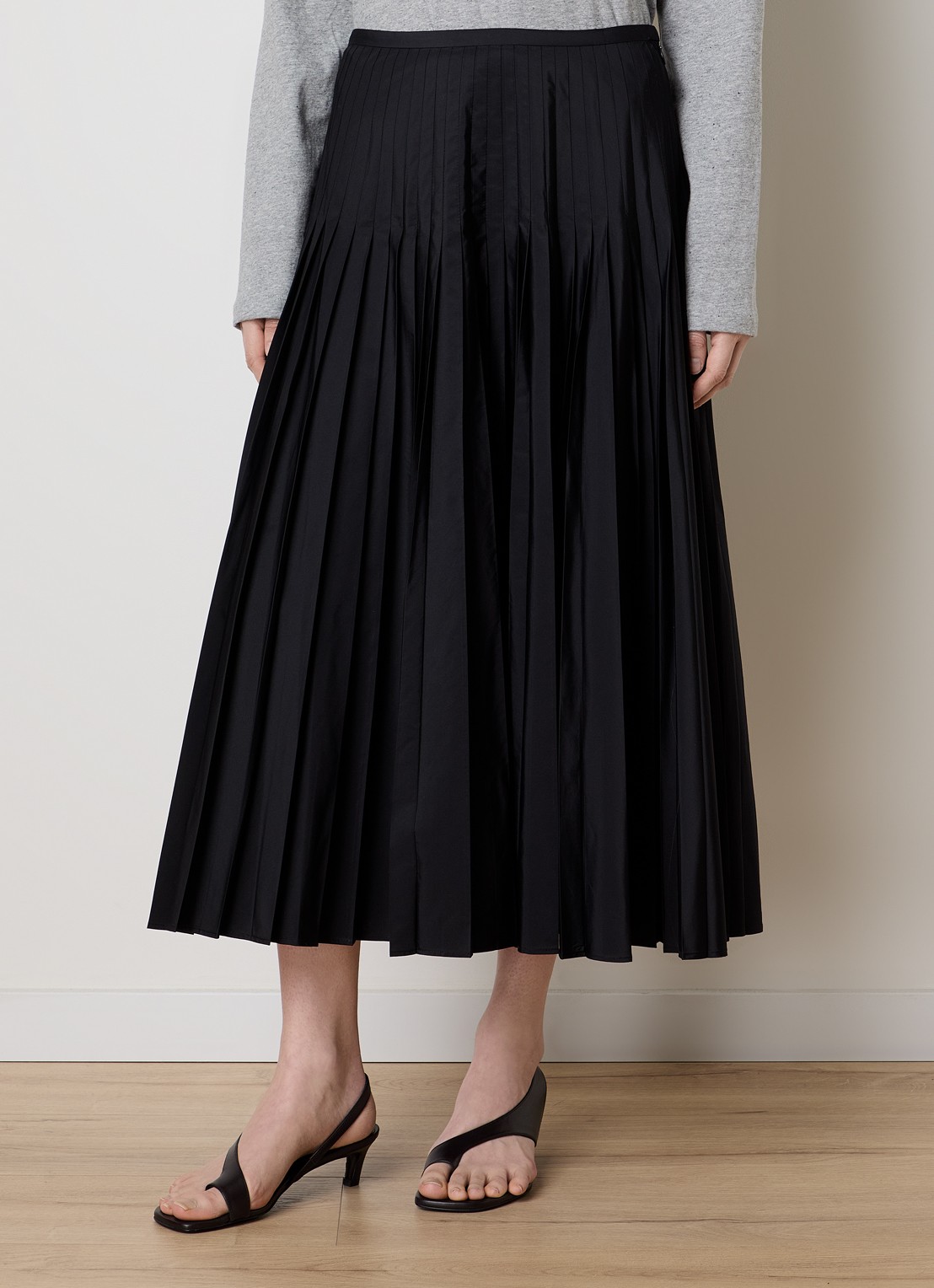 Róhe High waist midi A-lijn rok met plissé - detail 4 zwart