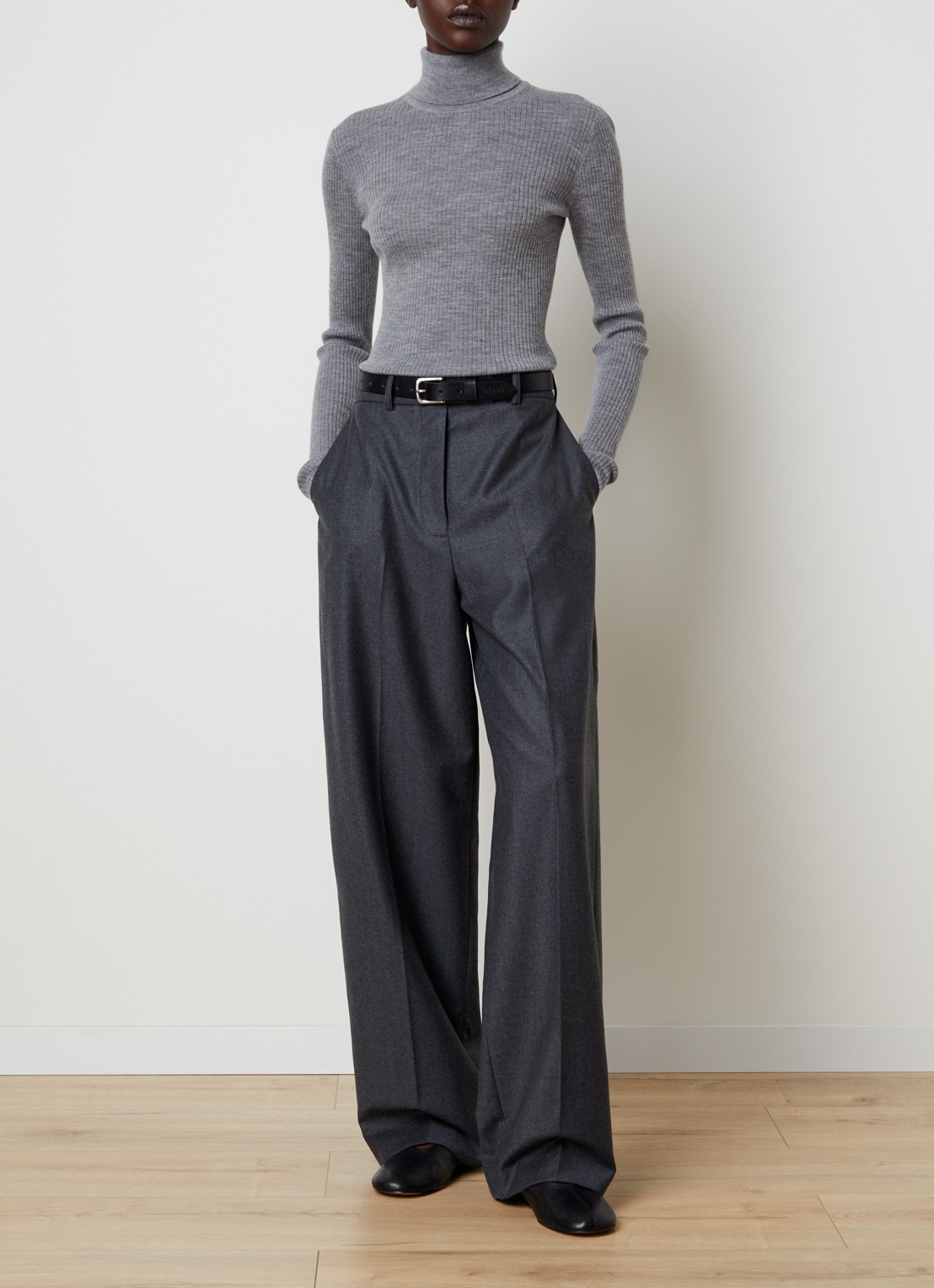 Róhe High waist wide fit pantalon met steekzakken - voorkant 5 donkergrijs