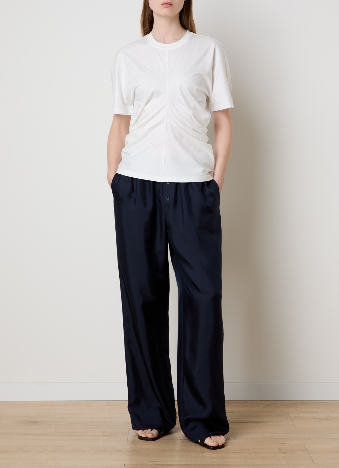 Róhe High waist wide fit pantalon van zijde - voorkant 3 donkerblauw
