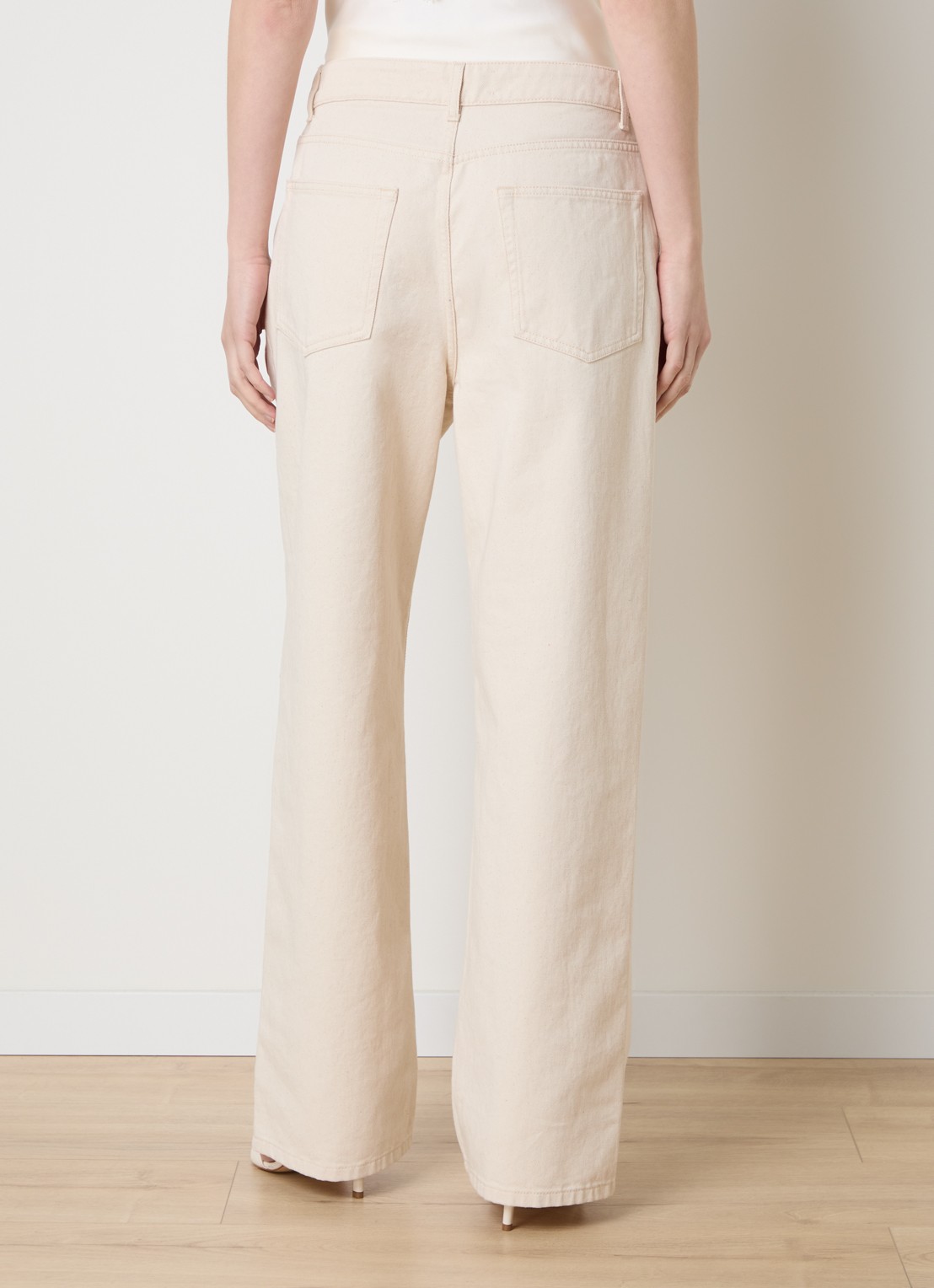 Róhe Low waist loose fit jeans met steekzakken - achterkant 3 beige