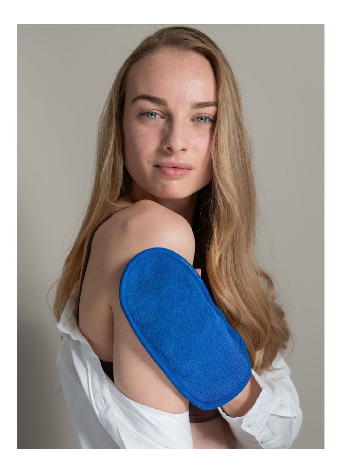 ROQUEBRUN. Exfoliating Glove - scrubhandschoen - detail 3 undefined