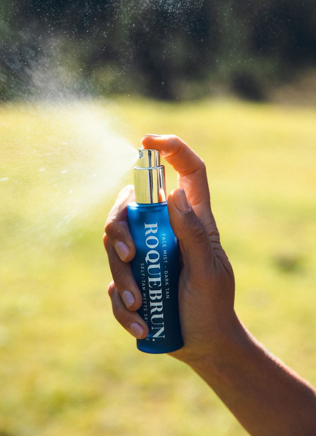 ROQUEBRUN. Face Tanning Mist Light - zelfbruiner - detail 2 dark